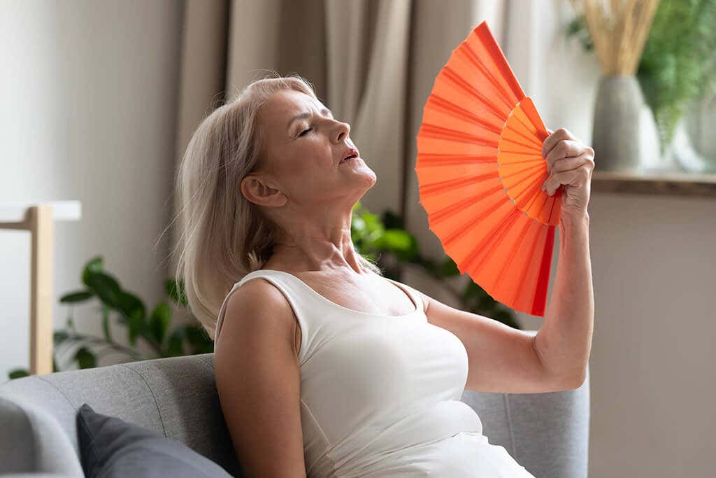 Ondas de calor na menopausa cirúrgica.