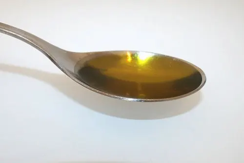 Aceite de parafina para eliminar la cera de los oídos