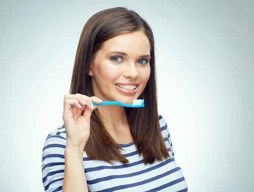 7 errores de cuidado dental que todos cometemos