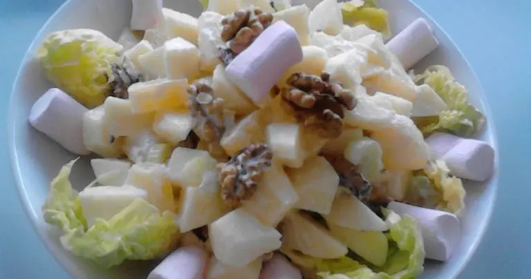 Ensalada de dulce de manzana con piña