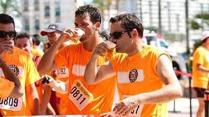 Conoce las propiedad de ingerir cerveza en deportistas