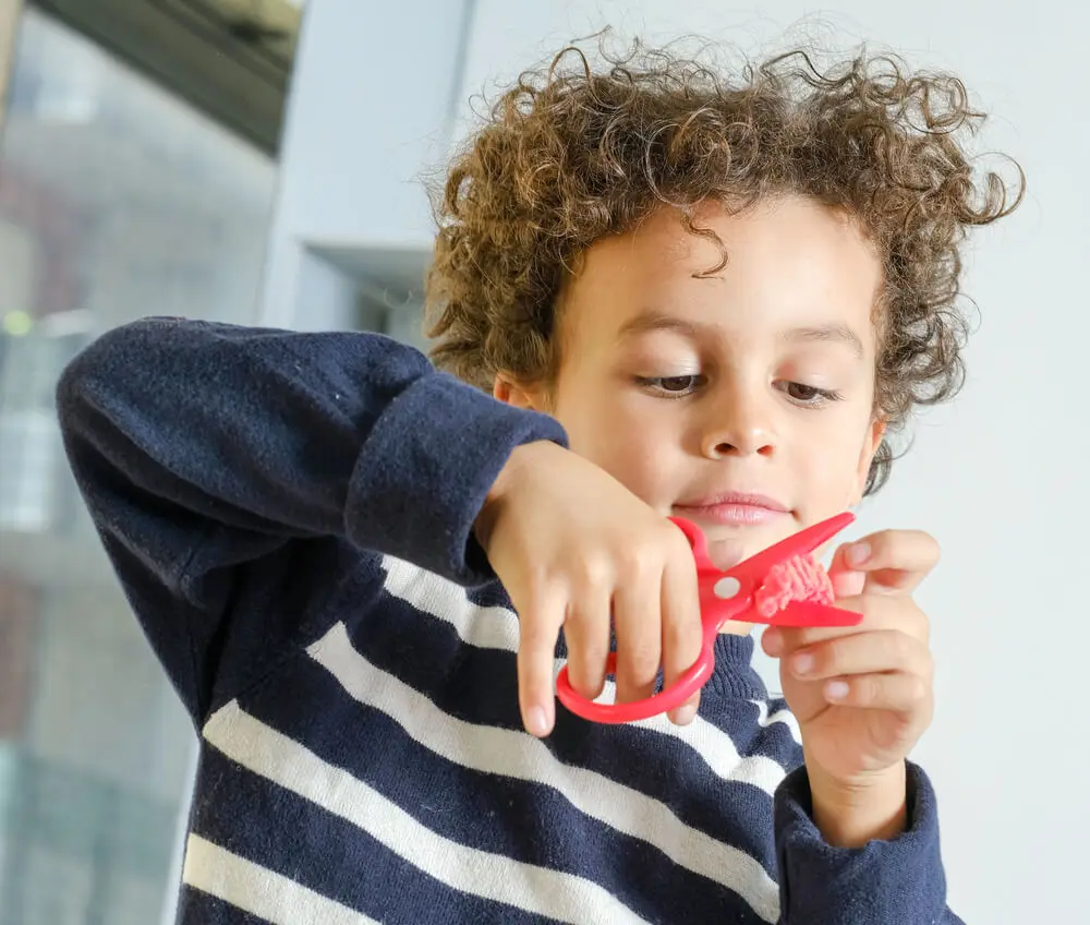 Manualidades con los niños.
