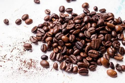Mascarillas con café para reafirmar el rostro
