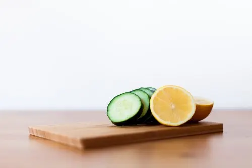 Mascarilla peel-off de pepino, limón y gelatina
