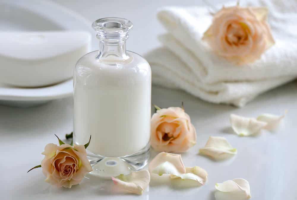 La leche es un ingrediente que ayuda a cuidar los tejidos