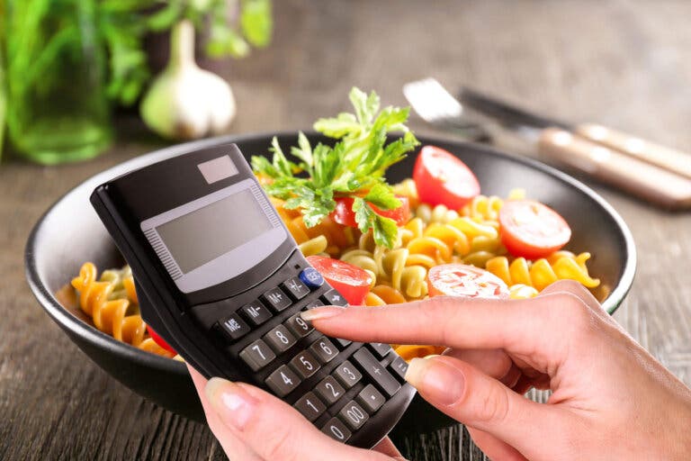 8 alimentos que suman calorías de más a tu dieta