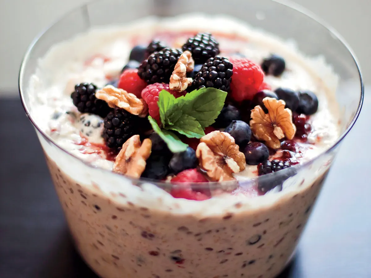 Muesli con frutas para los niños