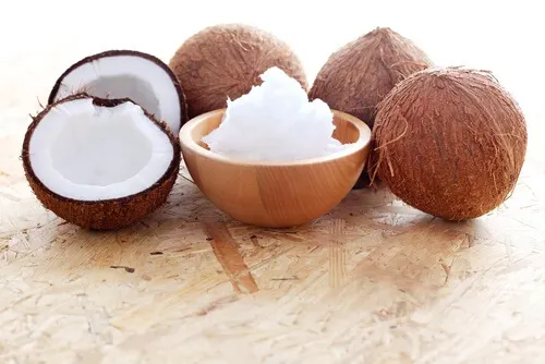 Des noix de coco.
