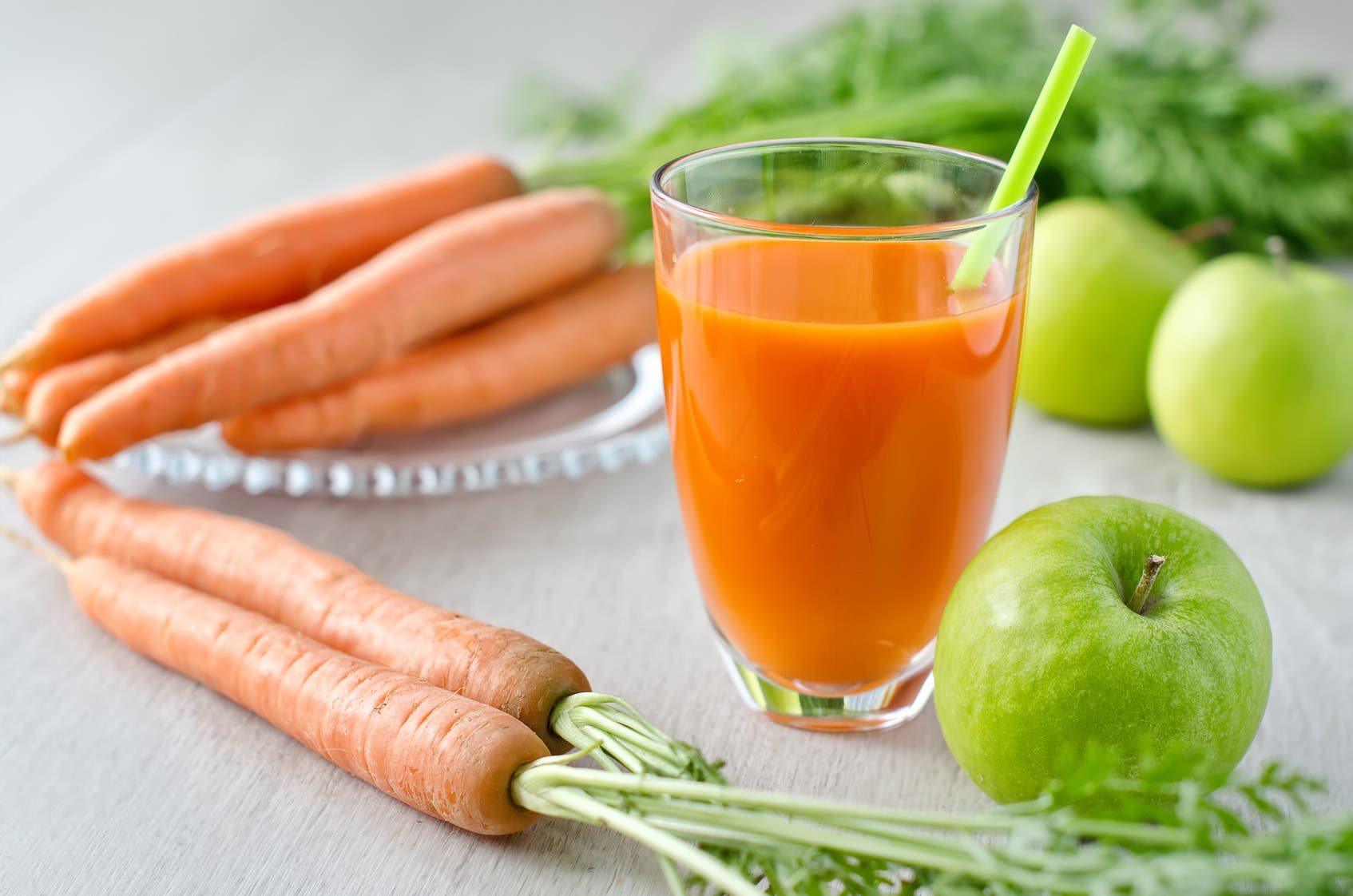 batido con zanahoria y manzana