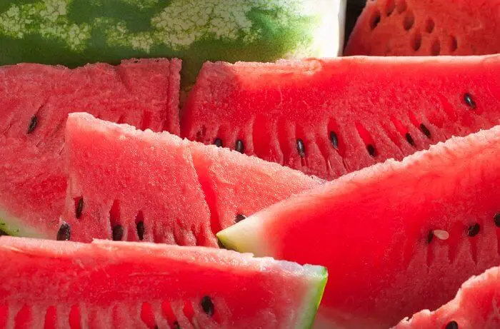 Frutas para combatir la retención de líquidos: sandía