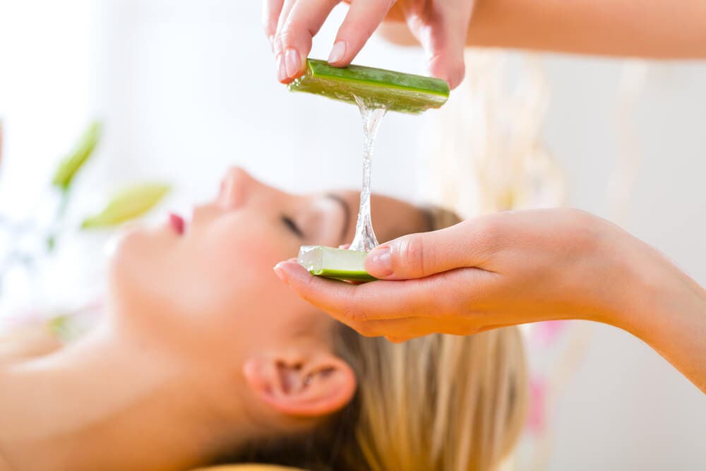Como desmaquillarte con aloe vera
