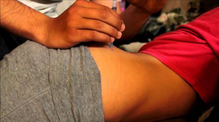 Inyectarse Consejos para poner una inyección intramuscular - Mejor con Salud