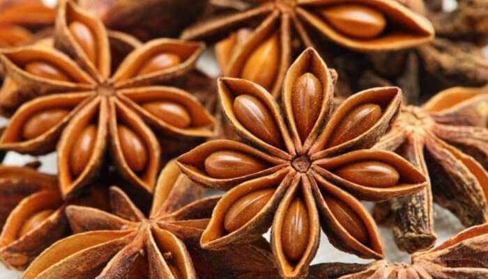 L'anis soulage les brûlures d'estomac.