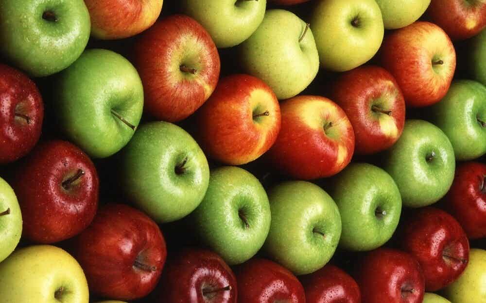 Manzanas rojas y verdes para mejorar la función pulmonar.