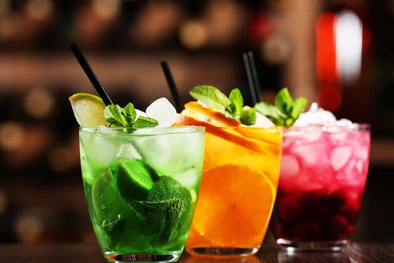 5 deliciosos, fáciles y saludables cócteles sin licor
