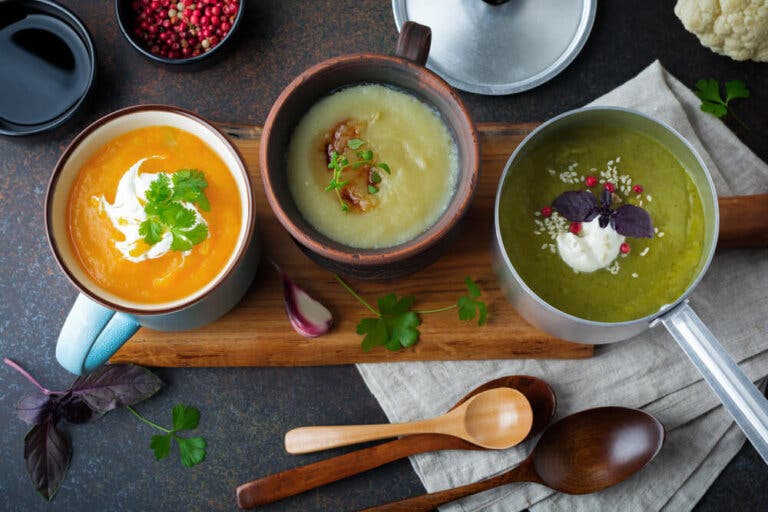 4 sopas detox para desintoxicar tu cuerpo de forma deliciosa