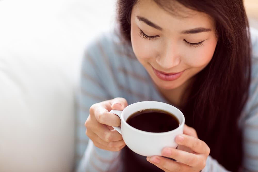 Evitare il consumo di sostanze stimolanti come il caffè.