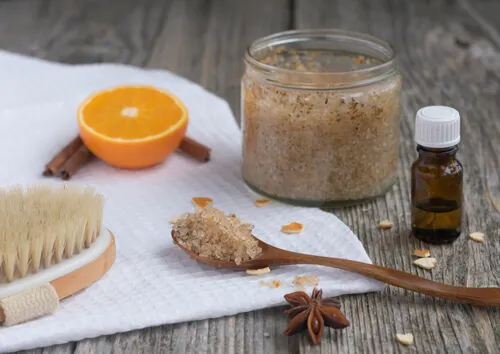 Exfoliante cítrico de azúcar morena y limón