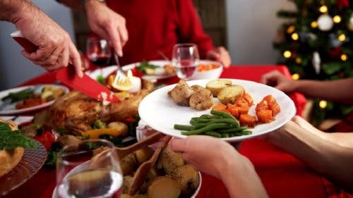 Comer--en-casa-ayuda-a-controlar-que-ingerimos