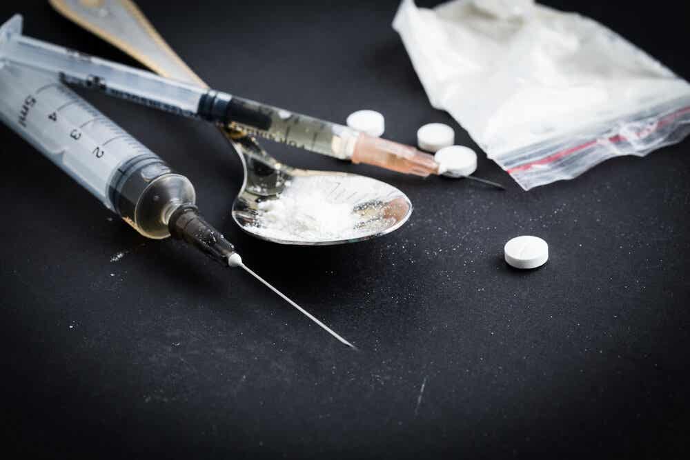 Adicción a la heroína tratada con ibogaína.