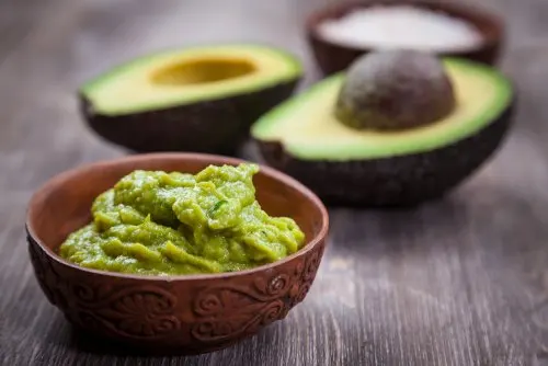 aguacate para tonificar y rejuvenecer la piel