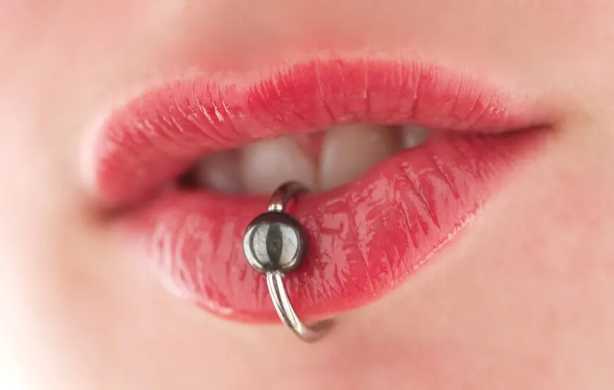 curar un piercing