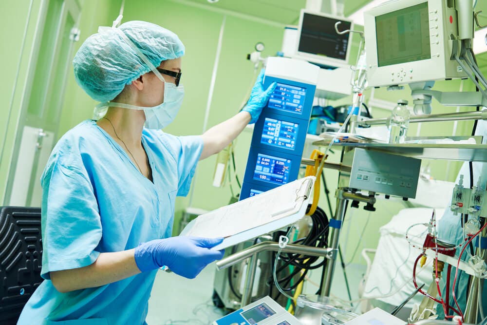 Procedimiento del bypass cardiopulmonar