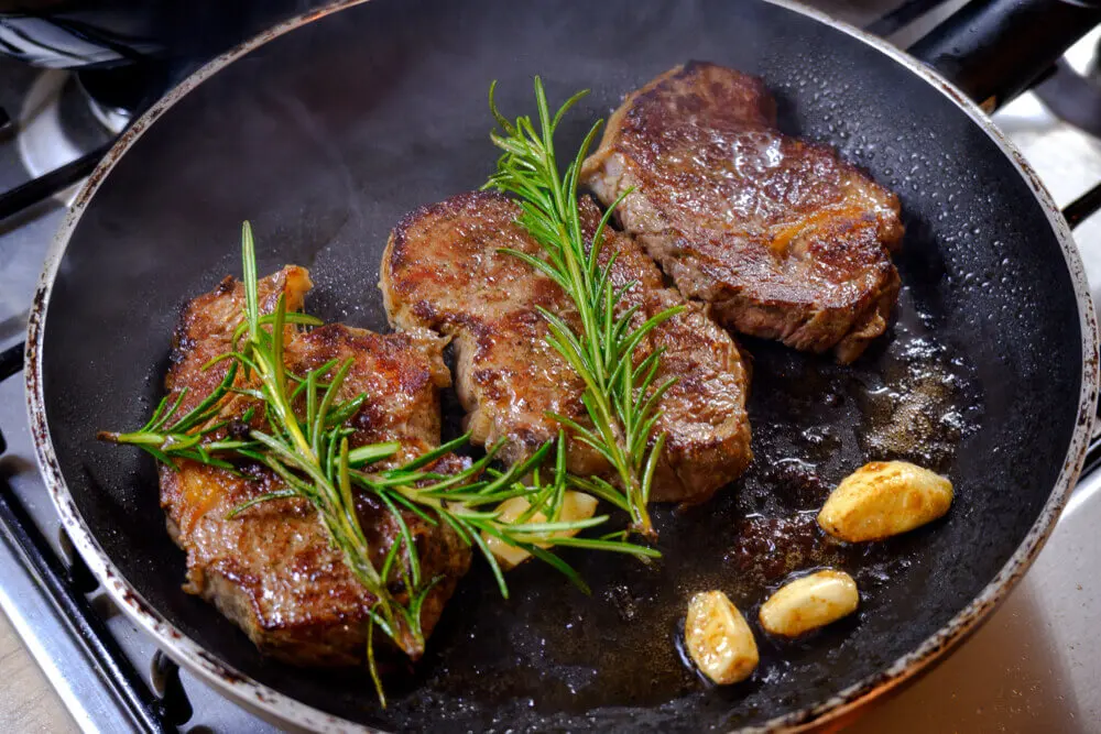 ¿Es bueno dejar de comer carne?