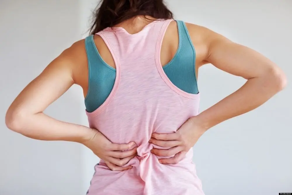 Los pacientes con ciática sufren de dolor lumbar.