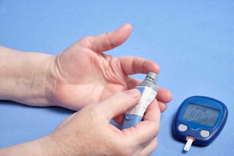 Dispositivos de control de la diabetes