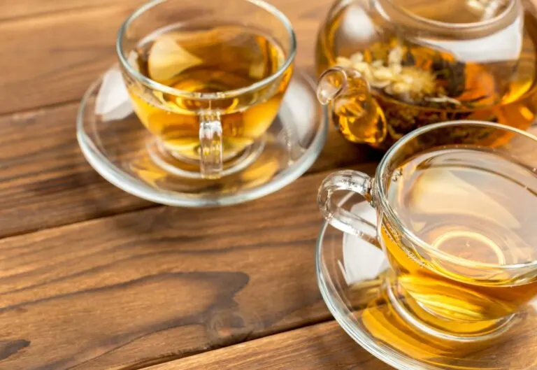 Las 9 mejores infusiones para bajar el ácido úrico