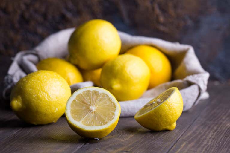 Limón, una fruta para ayudar a desintoxicar tu cuerpo