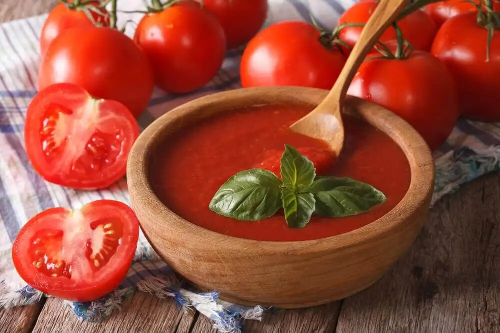 sopa de tomate