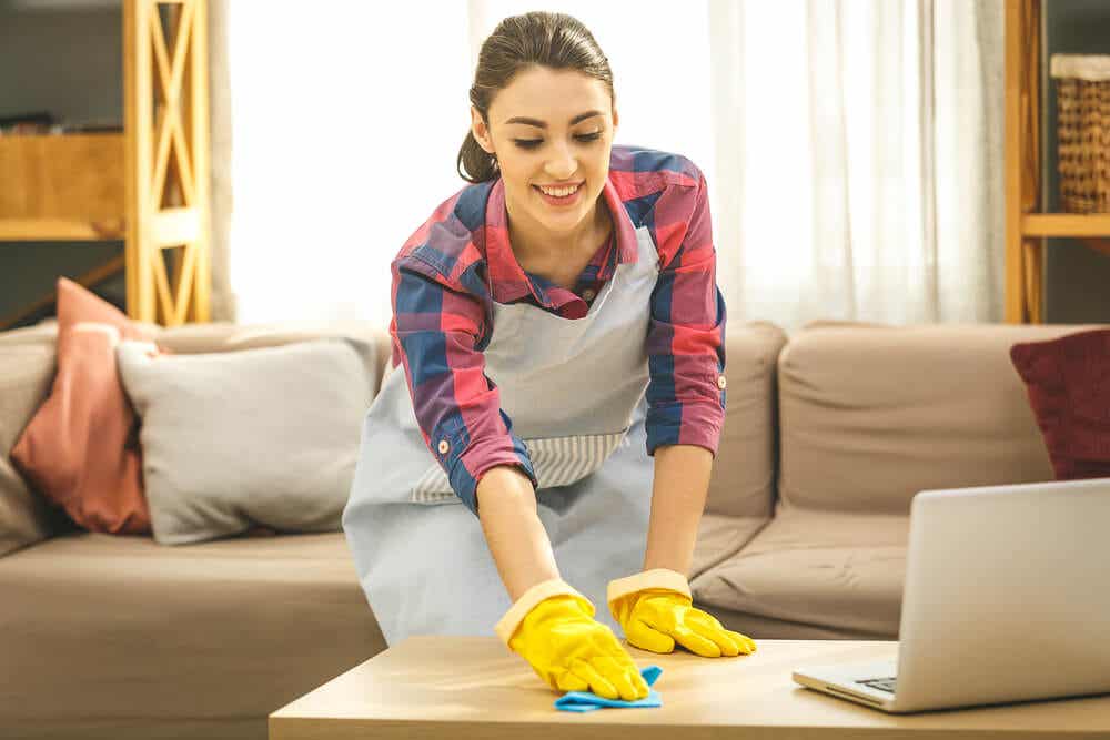 4 trucos de limpieza para un hogar reluciente
