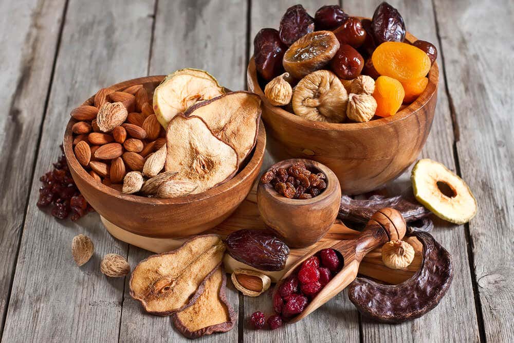 Descubre las propiedades de estos 10 frutos secos