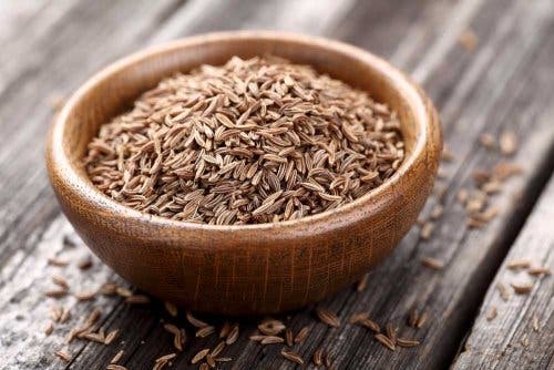 Prepara-este-delicioso-pure-de-brenjenas-al-estilo-arabe-y-te-sorprenderas