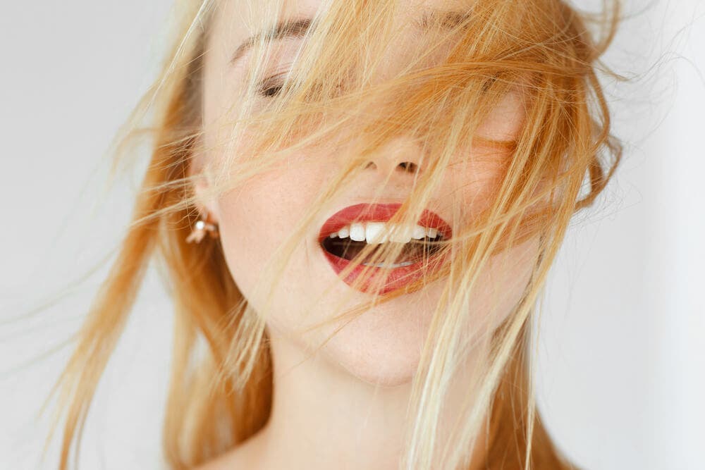 opphisset hele tiden