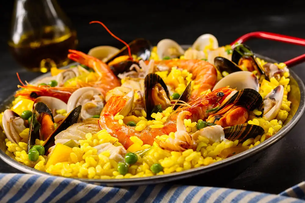 Paella.