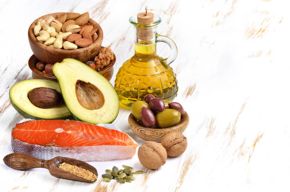 Datos sobre las dietas: las grasas saludables deben mantenerse en la alimentación