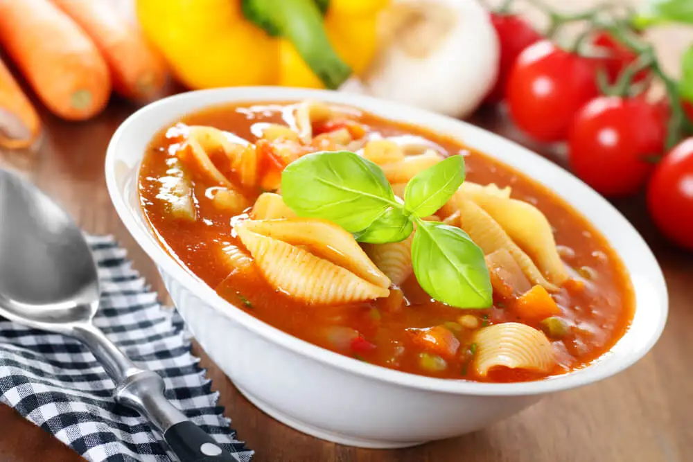 Sopa italiana vegetariana