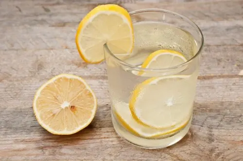 agua-limon