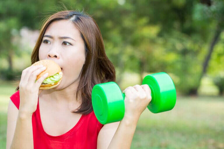 Si hago ejercicio... ¿puedo comer lo que quiera después?
