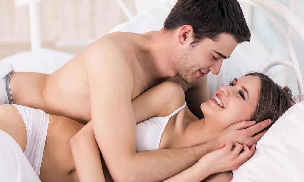 7 posturas sexuales para no cansarse rápido