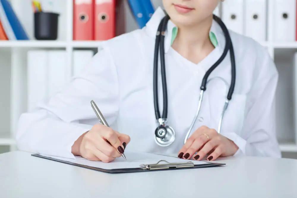 Médico