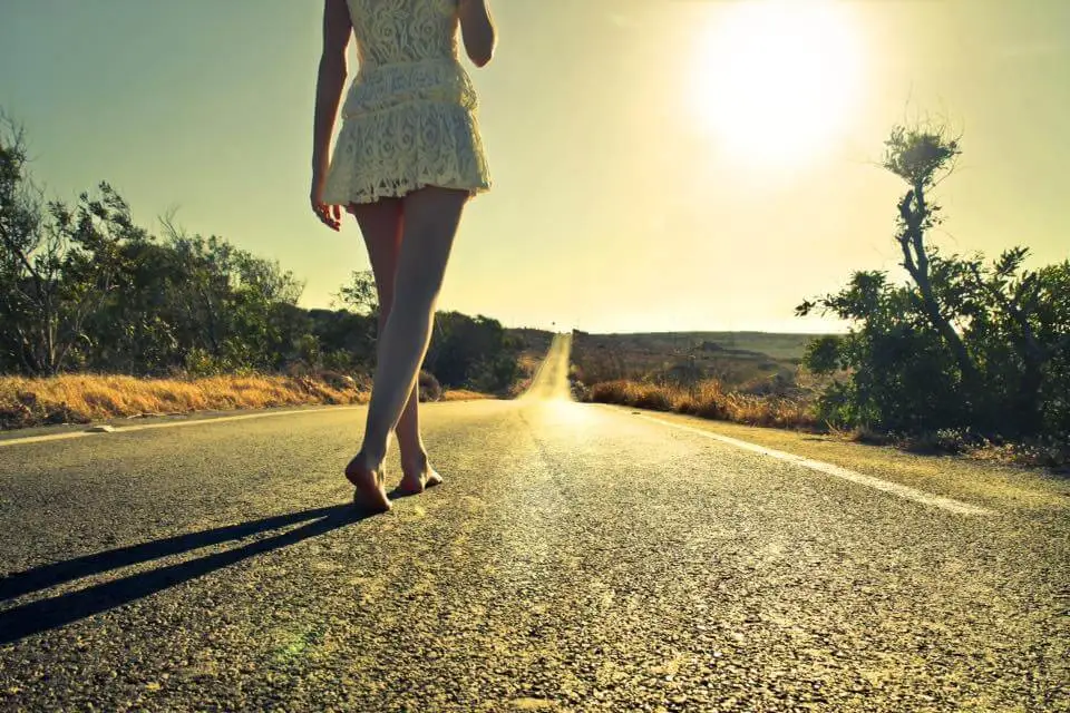Mujer caminando