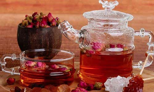 El té de rosas es depurativo y antioxidante.