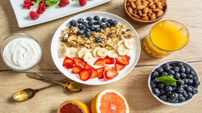 11 desayunos nutritivos a base de frutas