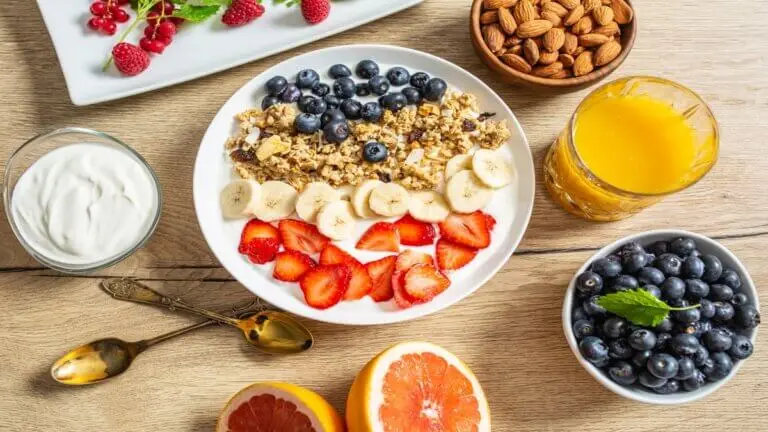 11 desayunos nutritivos a base de frutas