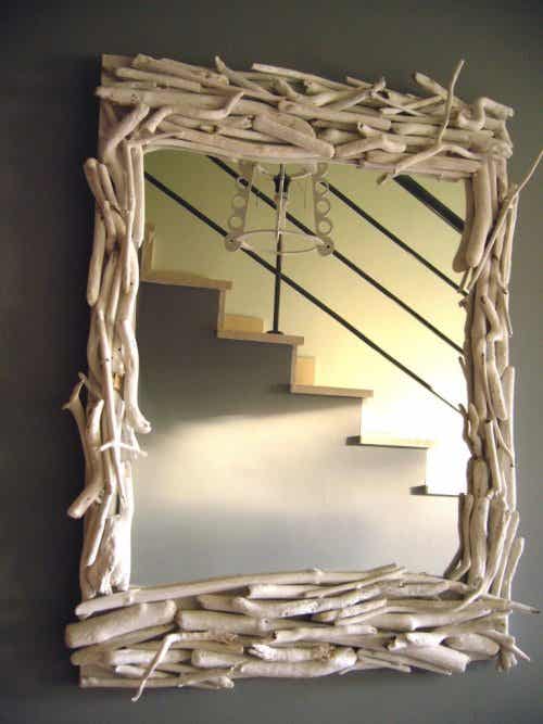 Los espejos con buenos elementos para la decoración rústica.