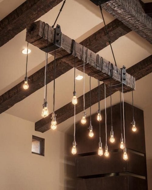 La iluminación es importante para la decoración rústica.